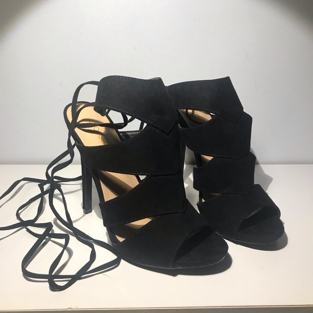 Black tie-up Heels